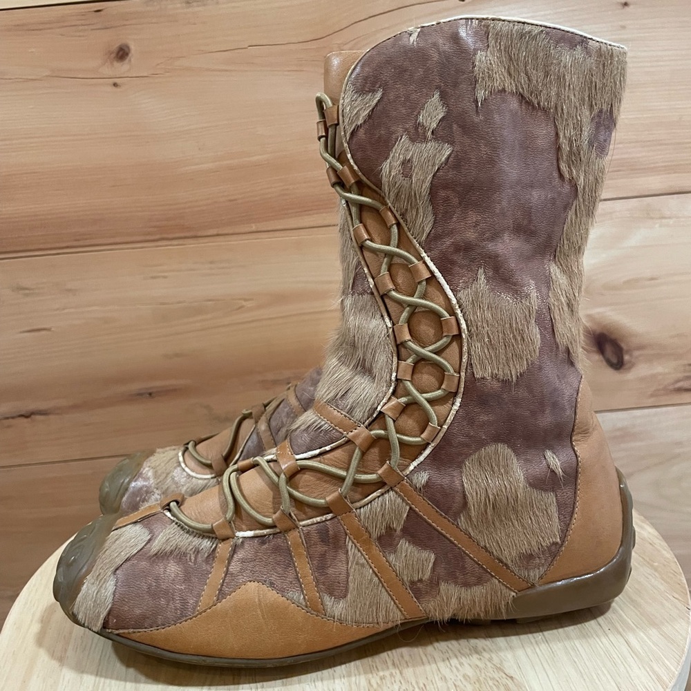 Hina Leather Boots Size 6